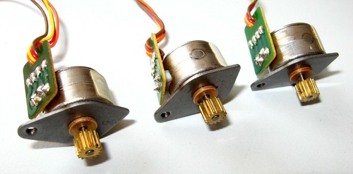 Piccoli motori passo - piccoli,